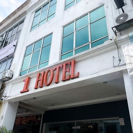 1 Hotel Taman Connaught Kuala Lumpur Dış mekan fotoğraf