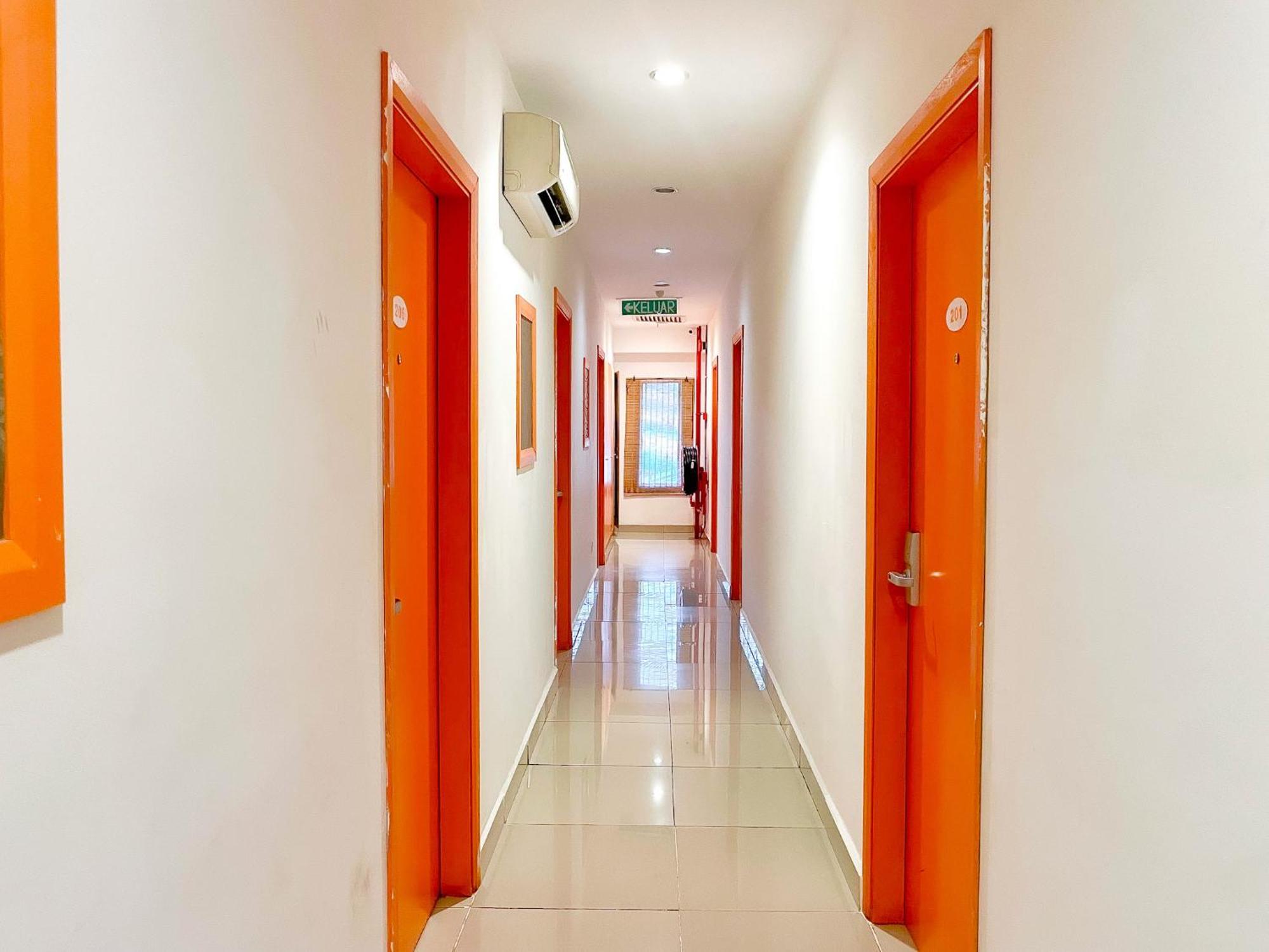 1 Hotel Taman Connaught Kuala Lumpur Dış mekan fotoğraf