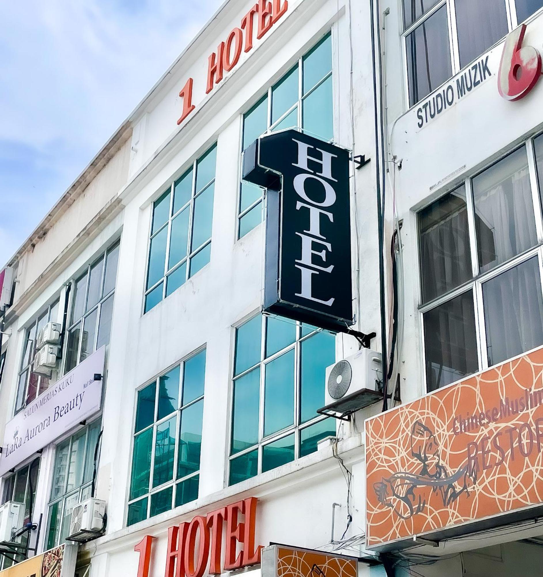 1 Hotel Taman Connaught Kuala Lumpur Dış mekan fotoğraf