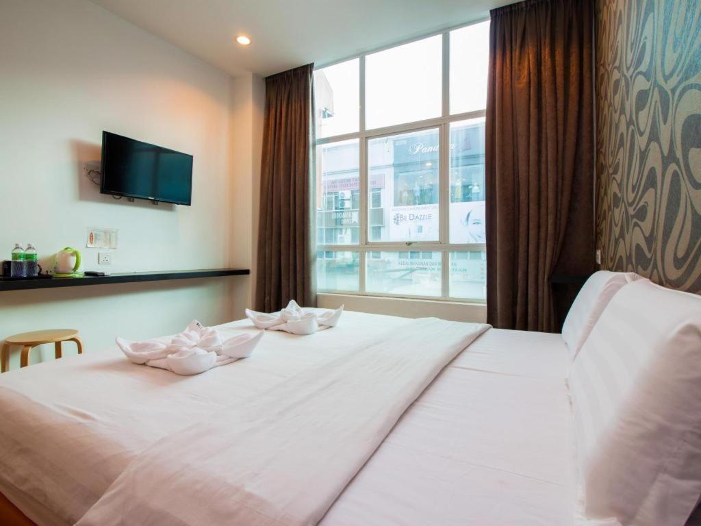 1 Hotel Taman Connaught Kuala Lumpur Dış mekan fotoğraf