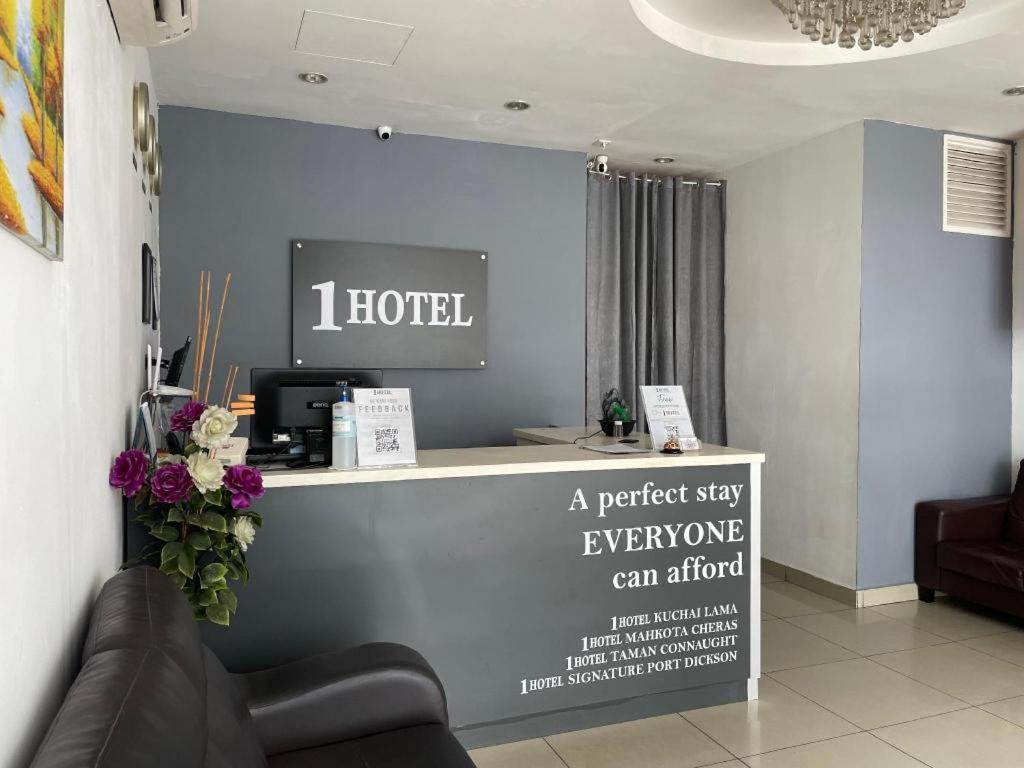 1 Hotel Taman Connaught Kuala Lumpur Dış mekan fotoğraf