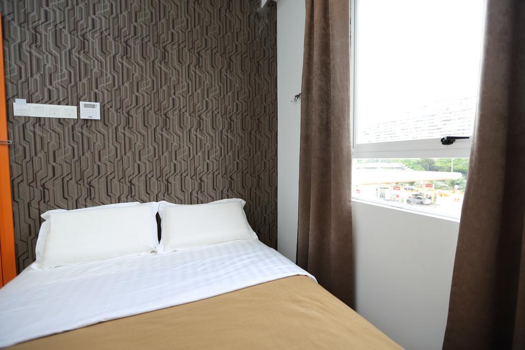 1 Hotel Taman Connaught Kuala Lumpur Dış mekan fotoğraf